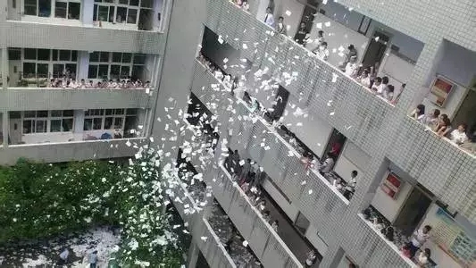 大学生就业