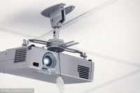 多功能教室用投影仪