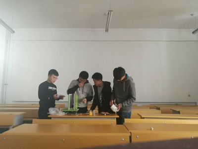一种适于小空间作业的便携式起重装置