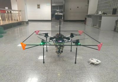 单目双控察打一体模块化空中概念战术平台