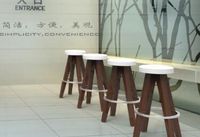简装吧台椅