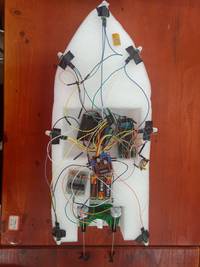 智能无人救援船