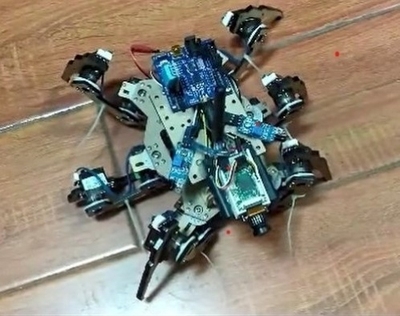基于Zigbee和WiFi的多环境救援仿生机器人