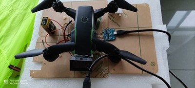 基于多方式供电的无人机无线充电平台