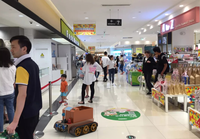 老年外出智能助力跟随车