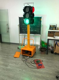 基于“毫米波雷达”的交叉口信号机配时优化系统