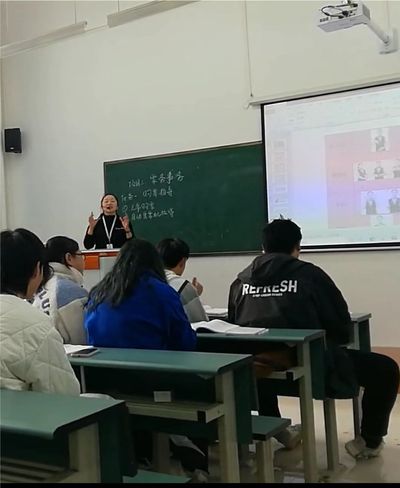 客服手语