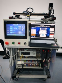 数智创刻—基于数字孪生的三轴联动服装面料雕刻装置